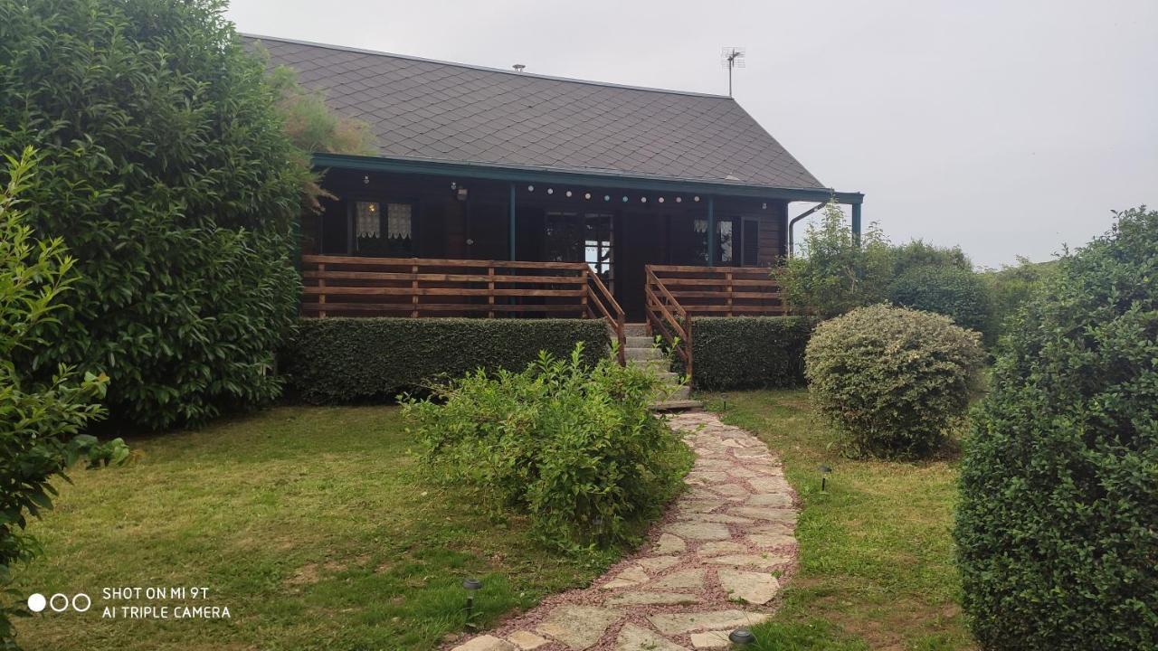 Le Petit Chalet Gapennes Exteriör bild
