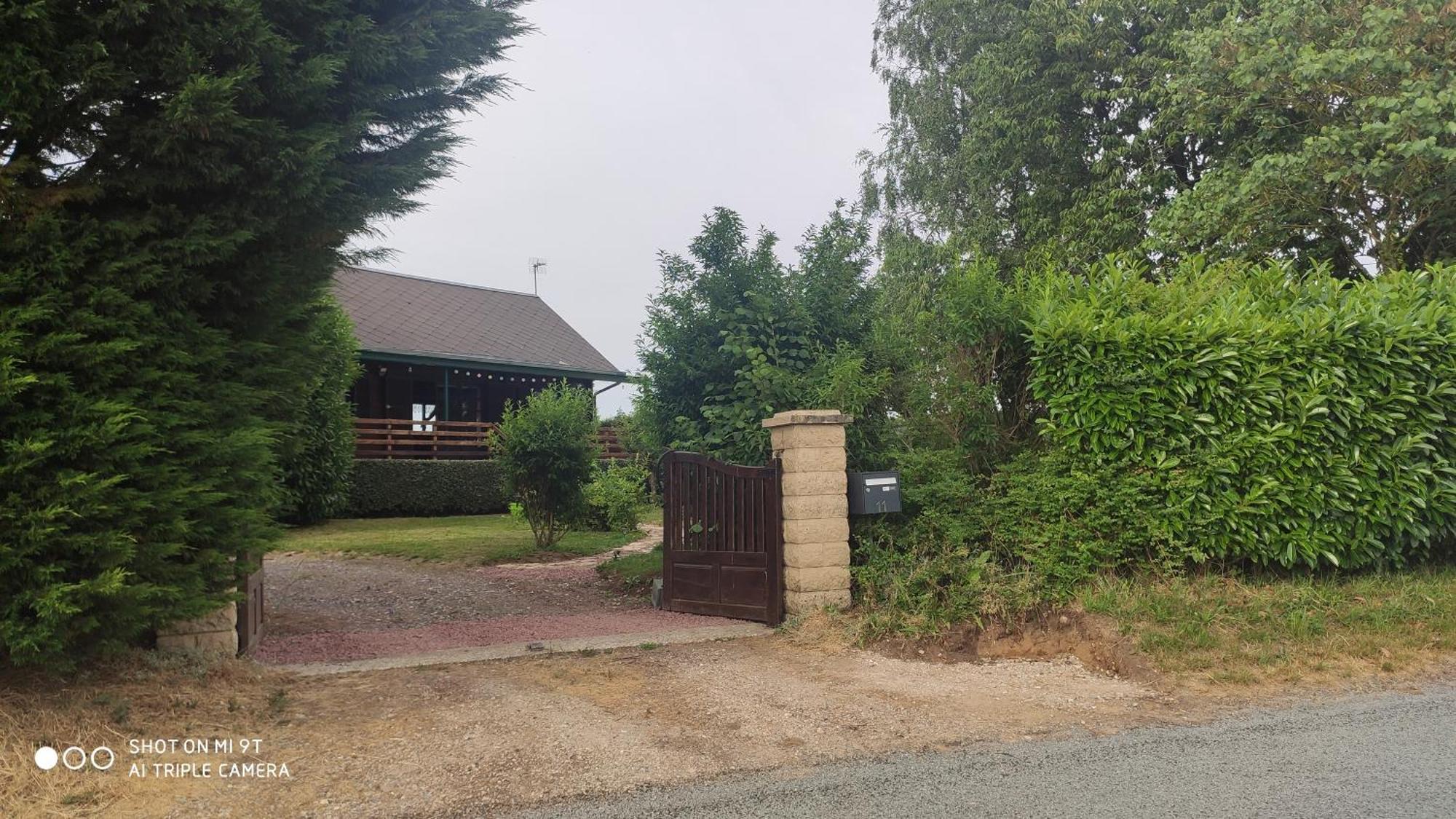 Le Petit Chalet Gapennes Exteriör bild